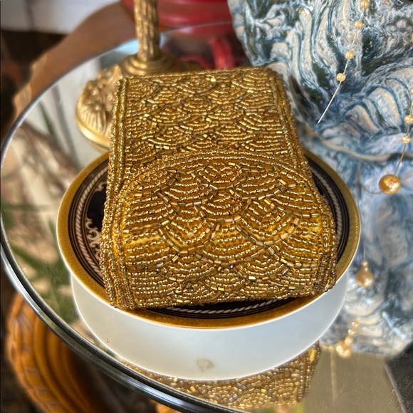 Vintage Gold Glass Beaded Cigarette Case - Picture 6 of 15